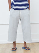 Cut-Off Capri Sweatpants in Heather Gray